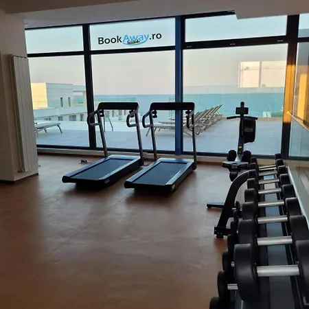Deluxe Premium In Complex Si Piscina Interioara Appartamento Năvodari