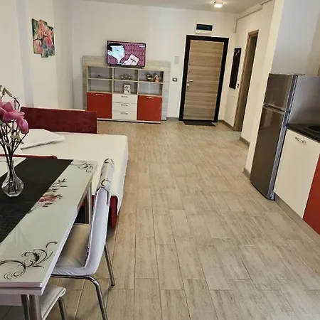 Deluxe Premium In Complex Si Piscina Interioara Appartamento