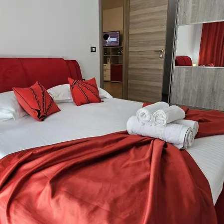 Apartment Deluxe Premium In Complex Si Piscina Interioara Navodari