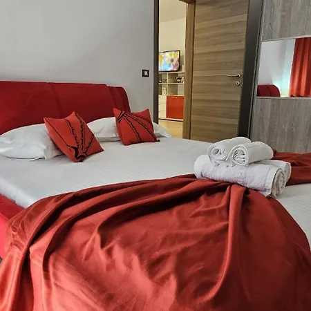 Deluxe Premium In Complex Si Piscina Interioara Apartment Navodari